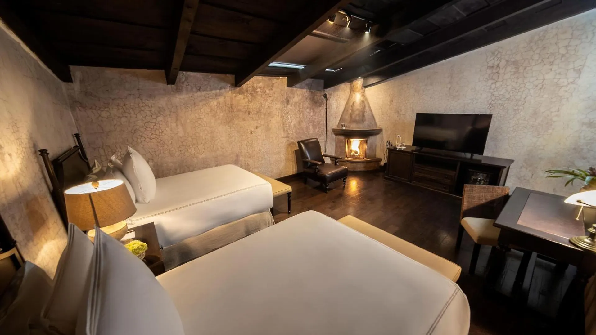 אנטיגואה גואטמלה El Convento Boutique Hotel 5*, אנטיגואה גואטמלה הונדורס